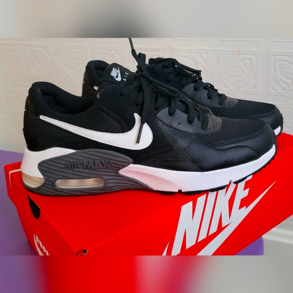 Nike women's shoes